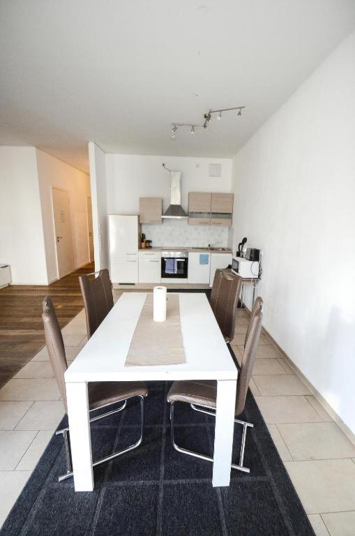 High-Quality In The Heart Of Stuttgart 4 Apartamento Exterior foto