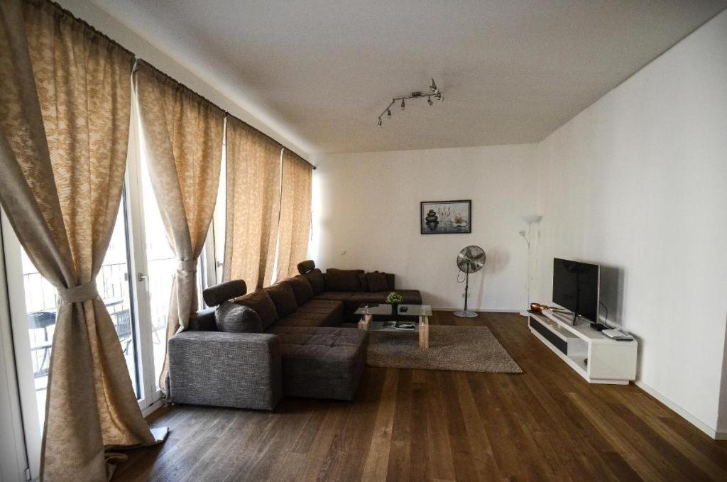 High-Quality In The Heart Of Stuttgart 4 Apartamento Exterior foto