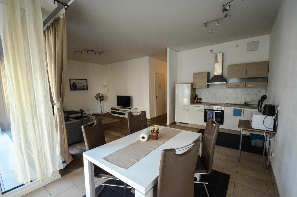 High-Quality In The Heart Of Stuttgart 4 Apartamento Exterior foto